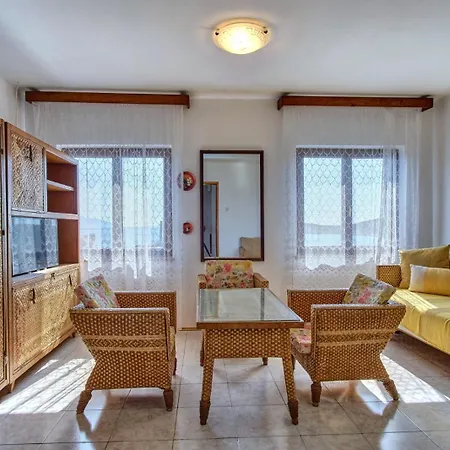 Apartmán 2240 *