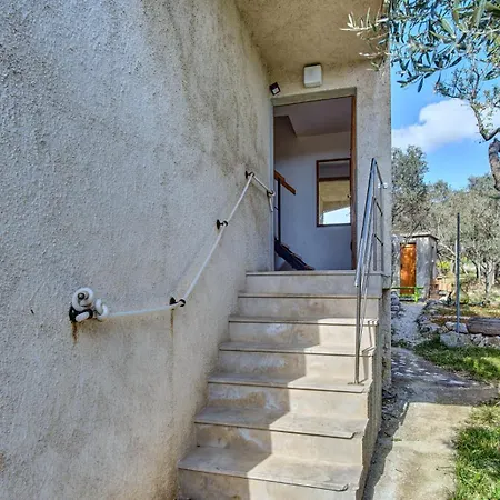 2240 Apartmán *
